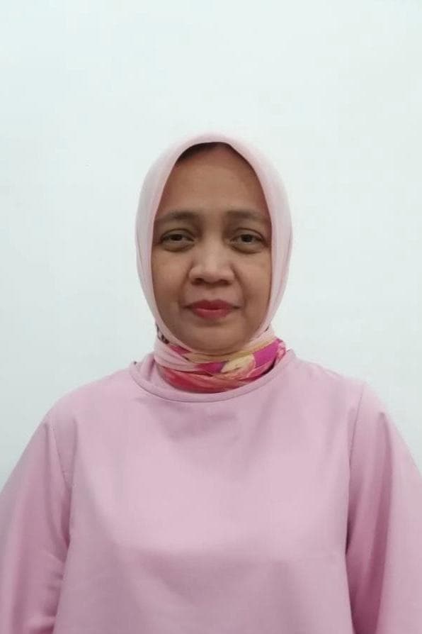 Selly Azmeila