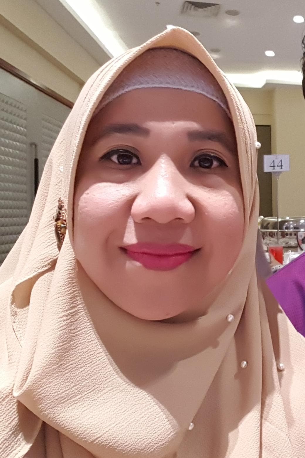 Luthfiani