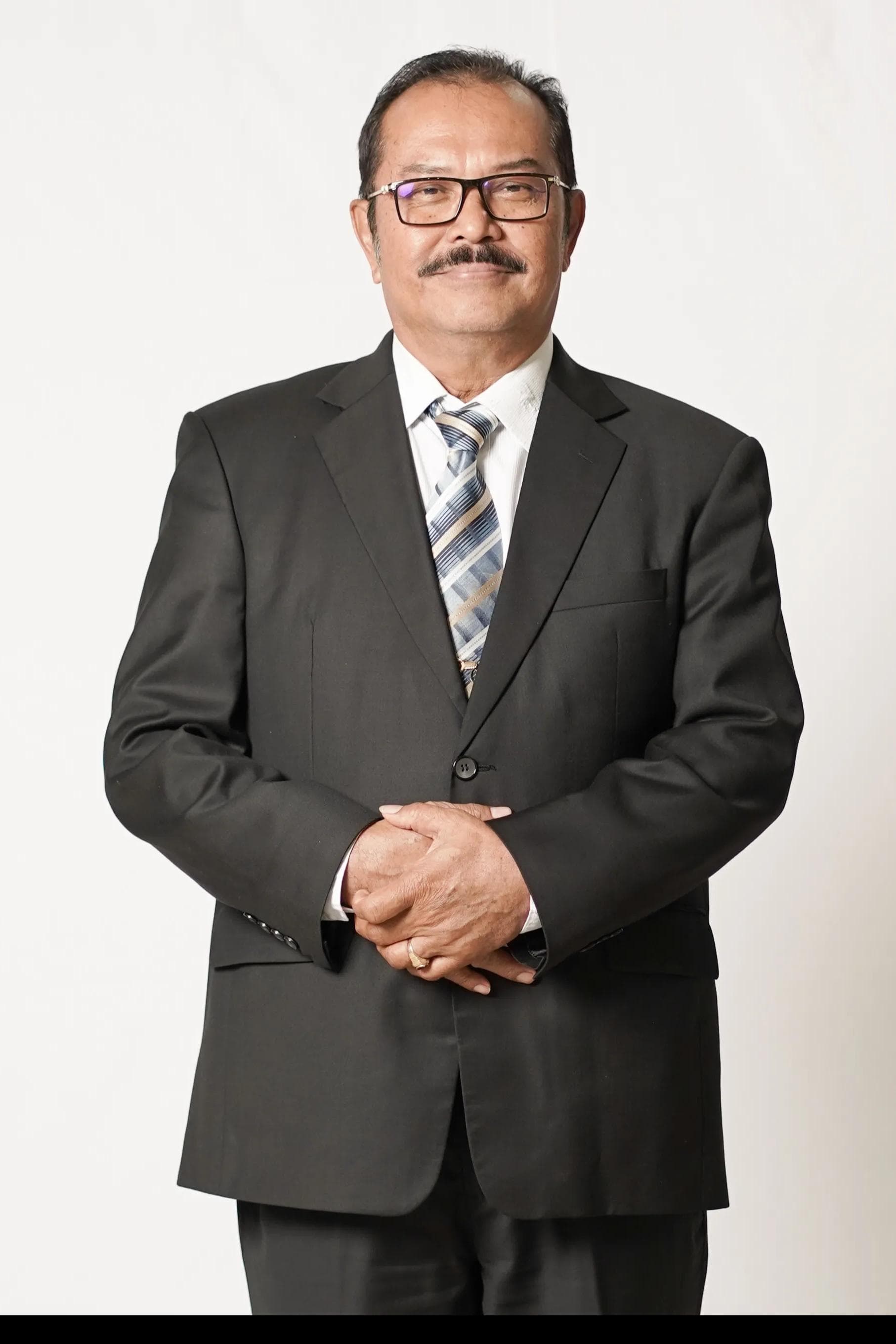 Torang Naiborhu