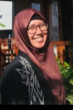 Wahyuni Zahrah
