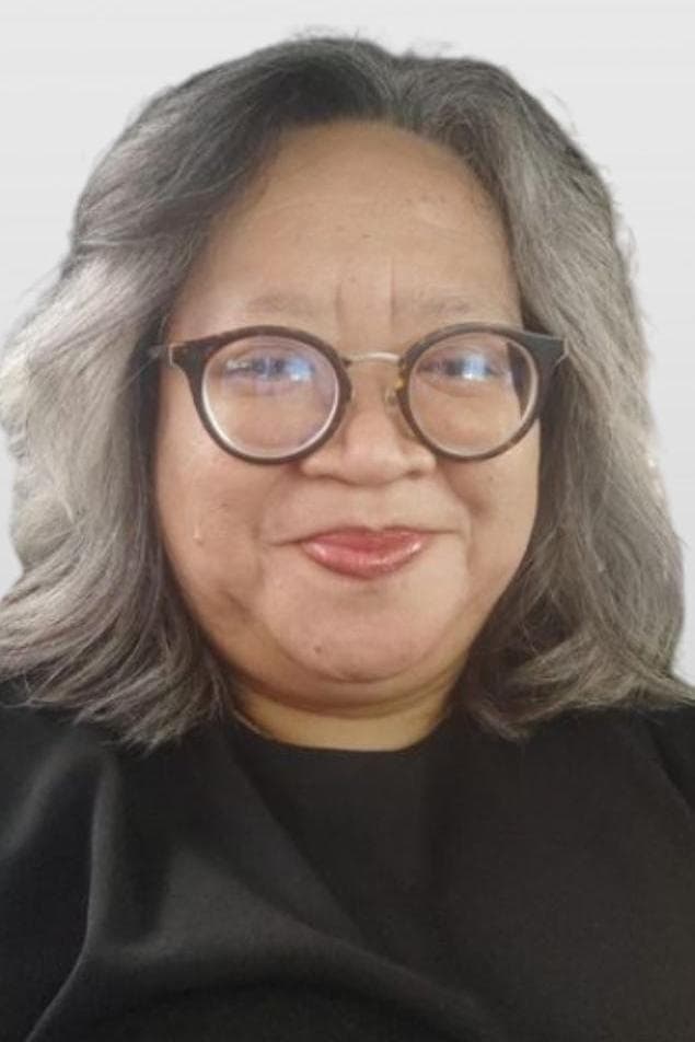 Esther Reny Deswani Sitorus
